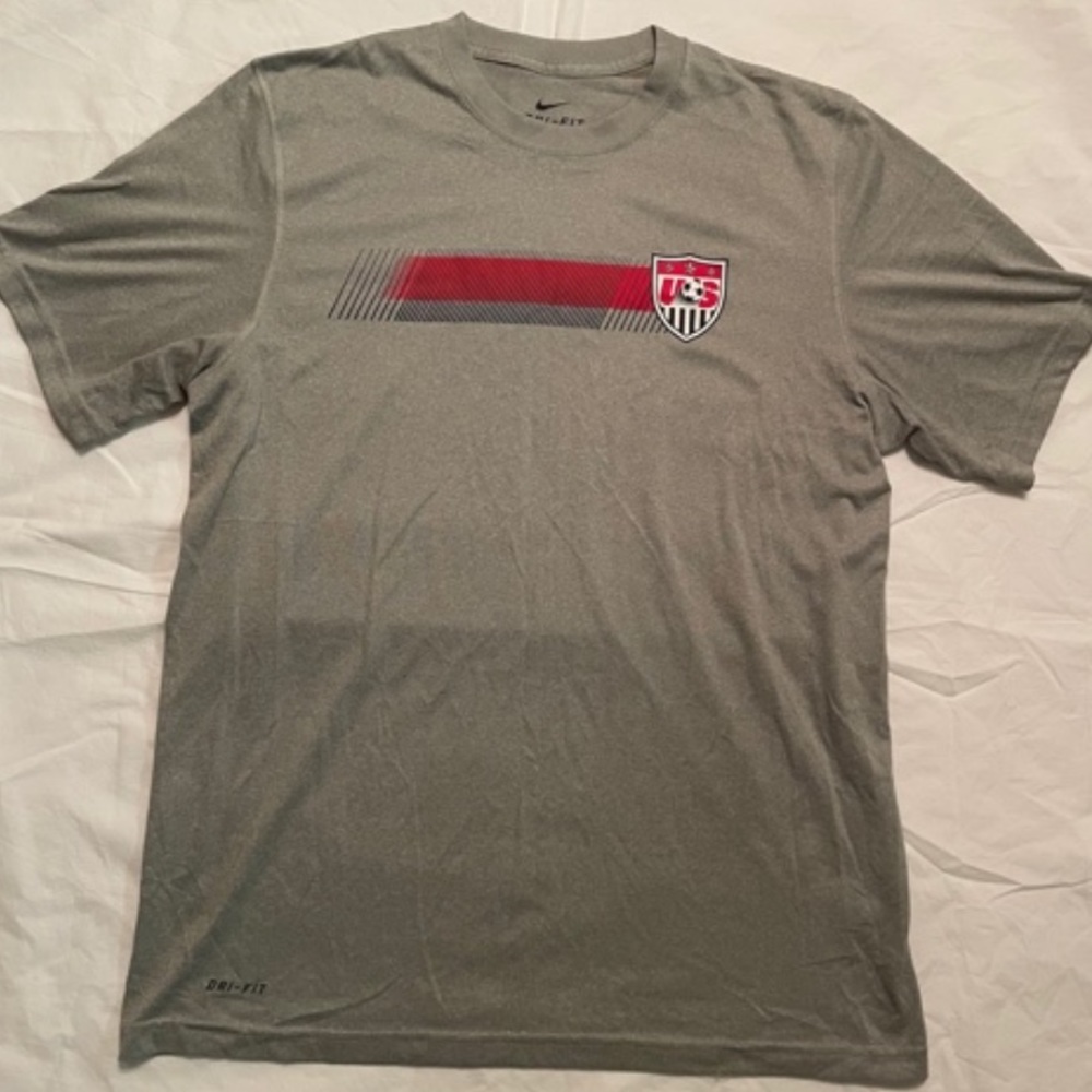 USA Soccer Men’s Grey Dri Fit Shirt - Medium